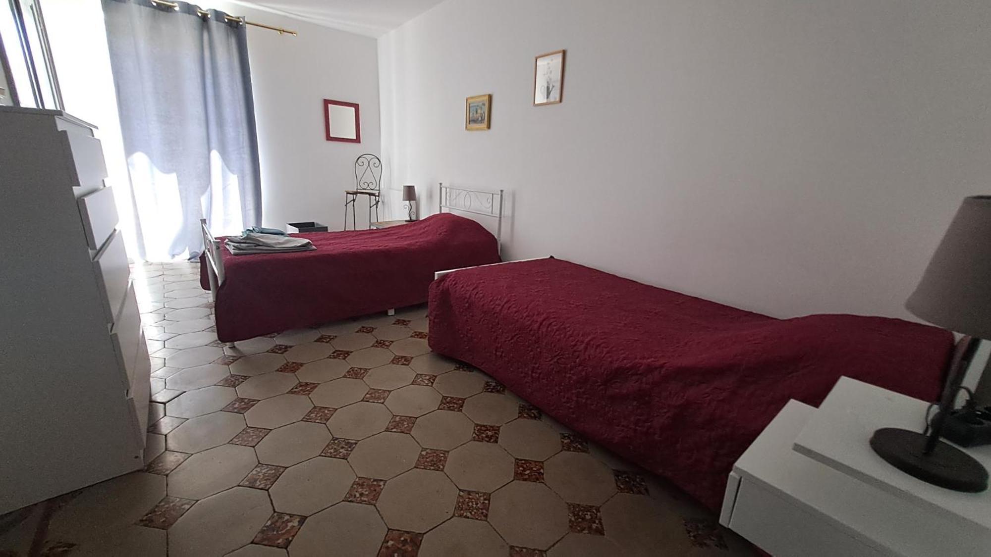 Pres Du Port -Lsm30Conciergerie- Villa Saint-Gilles  Ngoại thất bức ảnh